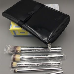 It Cosmetics Basics Airbrush Brush Set